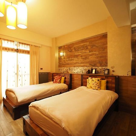Home & Teak Homestay Jinning Εξωτερικό φωτογραφία