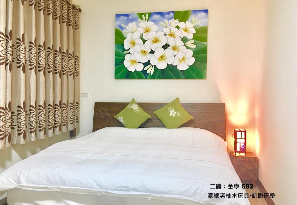 Home & Teak Homestay Jinning Εξωτερικό φωτογραφία