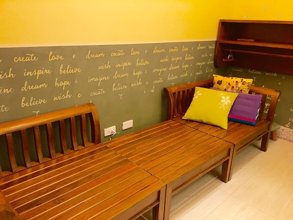 Home & Teak Homestay Jinning Εξωτερικό φωτογραφία